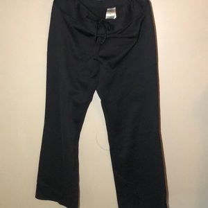 Great Columbia polyester pants in size XL